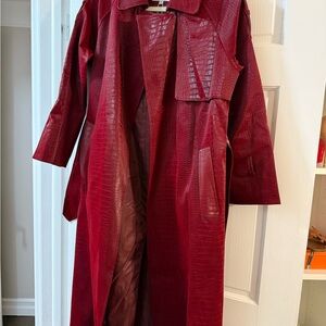 NWT Nubyen sleepless in Seattle trenchcoat in Burgundy